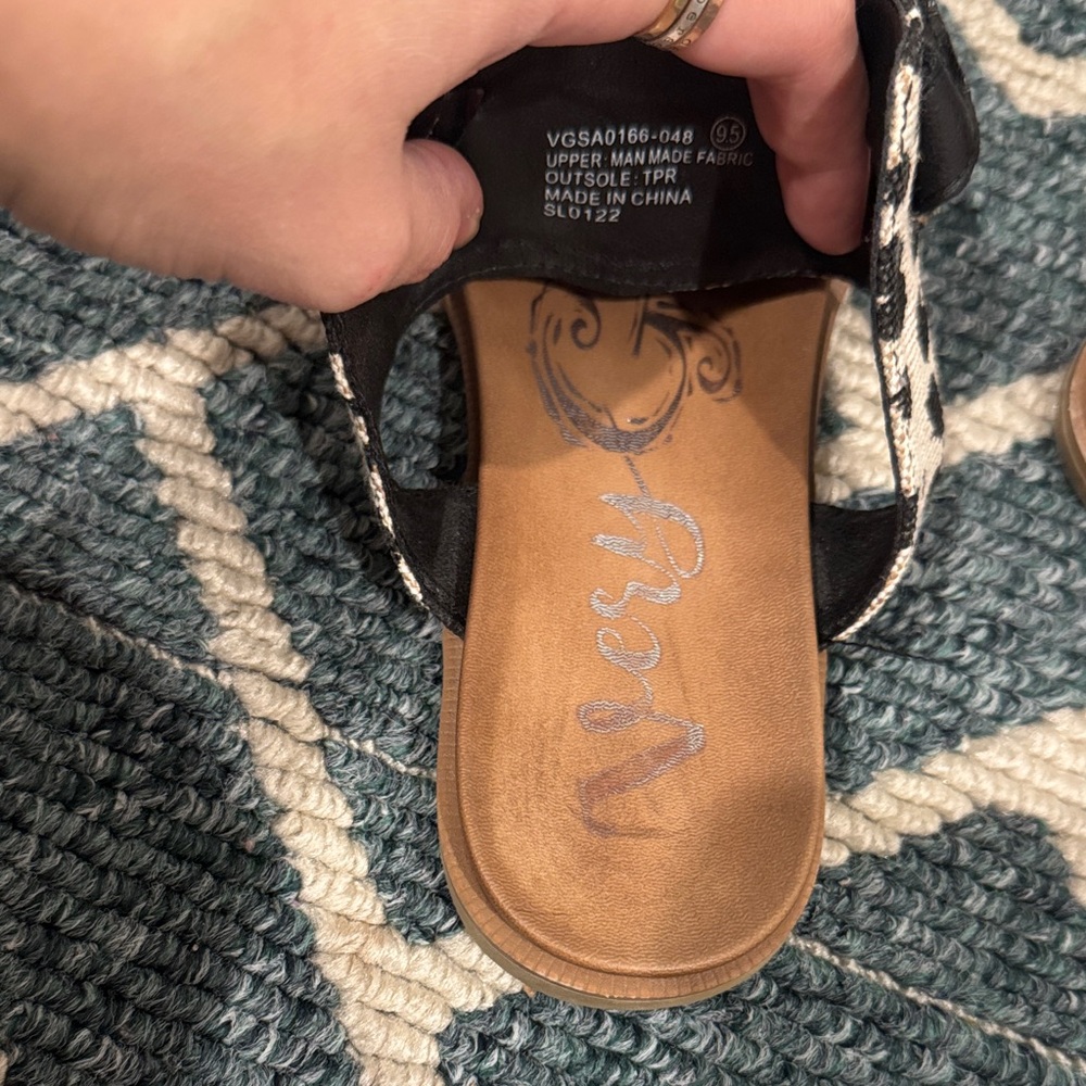 Very G Jayla Cow Print Sandals Size 9.5 Western Boutique Comfort - Picture 7 of 8